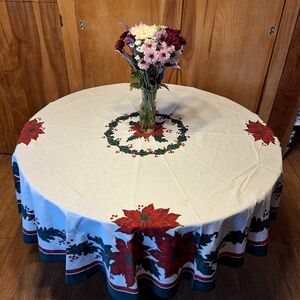 Vintage 1960s Made in Brazil Cotton Round Poinsettia Tablecloth RN#15028